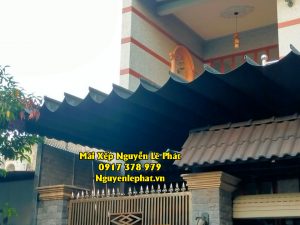 Báo giá lắp đặt bạt xếp lớp